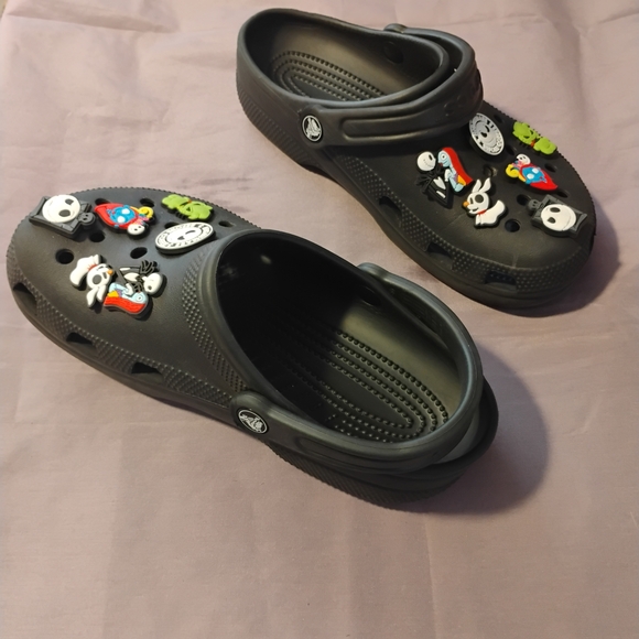 Women's Black Croc Slip-On Shoes with Fun Charms - Picture 6 of 6